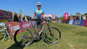 Hans Becking y Maja Wloszowska ganan la Volcat 2021