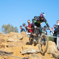 Avancini le gana el sprint a Schurter en la Capoliveri Legend Cup