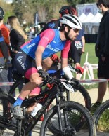 Gorka pide ayuda para recuperar su MTB, se la robaron en la Volcat y con ella se llevaron mucho más que una bici