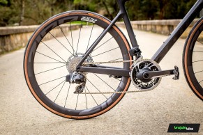 Ponemos la Scott Addict RC Ultimate y Scott Foil 10 frente a frente