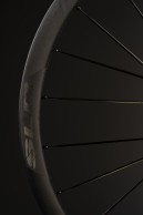 mavic-cosmic-slr-32-disc/