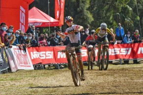 Rocío del Alba y Victor Koretzky ganan al sprint la Super cup Massi Barcelona 2021