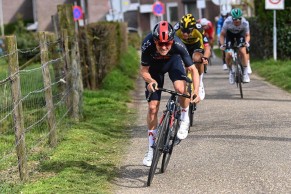 Tom Pidcock changes his calendar, puts MTB on hold and moves to the road