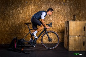 We test the OREKA O5, real movement and sensations on a turbo trainer