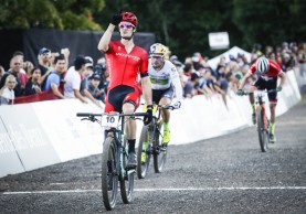 Resultados short track Mont Sainte-Anne