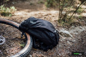 Probamos la Camelbak Hawg 20L, una mochila premium con alma de aventura