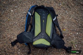 Probamos la Camelbak Hawg 20L, una mochila premium con alma de aventura
