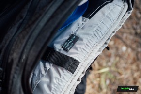 Probamos la Camelbak Hawg 20L, una mochila premium con alma de aventura