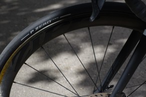 Probamos los neumáticos Pirelli P ZERO™ Race: patanegra