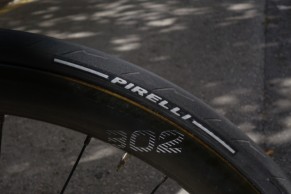 Probamos los neumáticos Pirelli P ZERO™ Race: patanegra