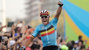 cuanto-dinero-gana-deportista-olimpico-medalla/