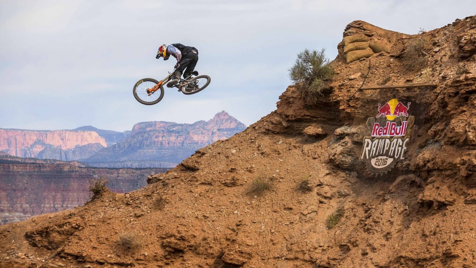 RedBull Rampage announces participants and change of location