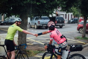 lachlan-morton-tour-chanclas/