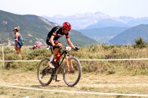 Exhibición de Rocío García y David Valero para ganar el Campeonato de España XCO 2021