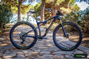 We tested the Mavic Crossmax SL Ultimate, one of the best World Cup wheels in the world