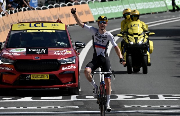 Mohoric hace doblete y los favoritos se guardan para mañana