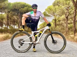 Entrevistamos a Ibon Zugasti: "La vida de monje es súper importante"