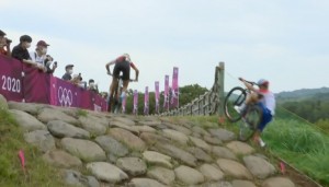 Cruce de reproches entre Jolanda Neff y Pauline Ferrand Prevot: "Da miedo porque nunca se sabe lo que va a hacer"