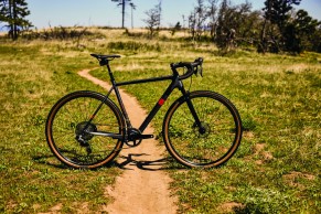 All for gravel with the new XPLR collection by SRAM, RockShox and Zipp