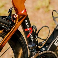 pinarello-dogma-f-carapaz/