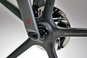 black-inc-five-ruedas-velocidad/