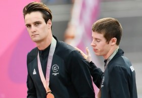 Sam Gaze fue amenazado de muerte por esta celebración