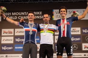 Jerome Gilloux and Nicole Goeldi are the new e-MTB World Champions