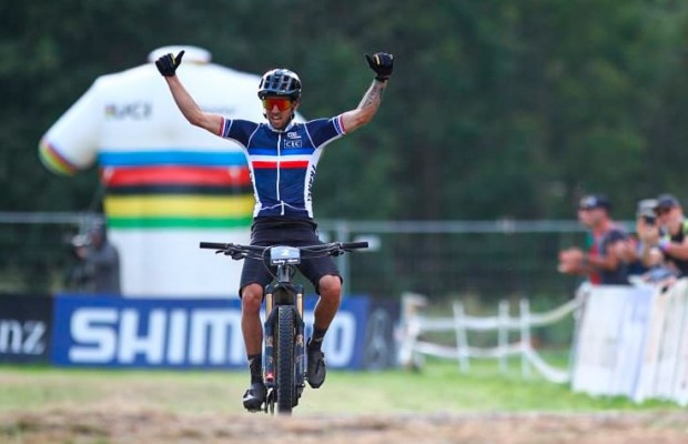Jerome Gilloux y Nicole Goeldi son los nuevos campeones del mundo de e-MTB