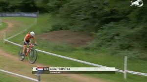 Evie Richards surprises everyone and becomes 2021 XCO World Champion