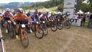 Nino Schurter rises from the ashes to become 2021 XCO World Champion