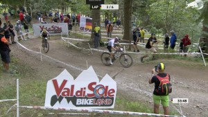 Nino Schurter rises from the ashes to become 2021 XCO World Champion