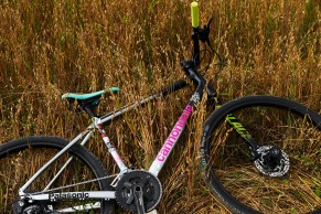 Cannondale e Palace unem Skate e MTB em sua coleção Mad Boy