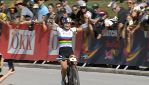 Evie Richards dynamites to win the 2021 XCO World Cup in Lenzerheide