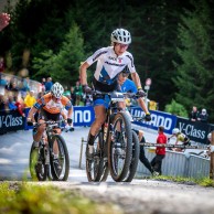Loana Lecomte gana la general de la Copa del Mundo XCO 2021 a falta de una prueba