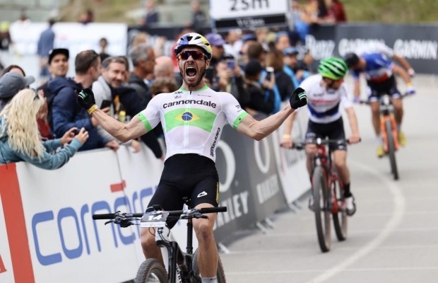 Henrique Avancini vence o Short Track da Copa do Mundo de Lenzerheide 2021