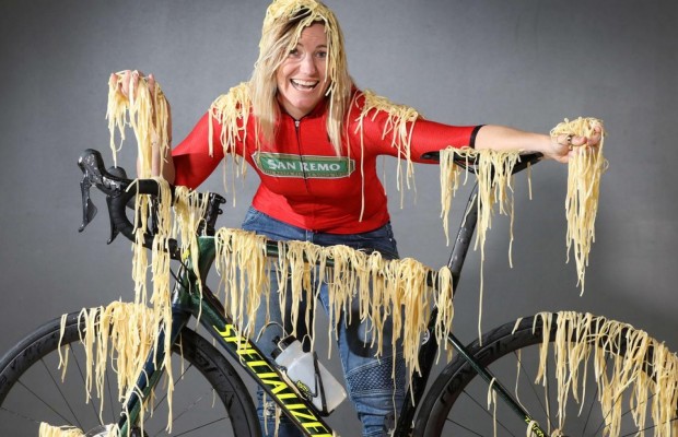 Você pode ser ciclista e não comer macarrão?