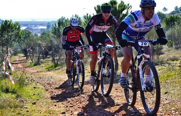 O que é a glutamina e seu uso no ciclismo