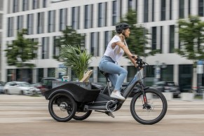 Cube desarrolla la bici que imaginó BMW, una cargo bike eléctrica basculante