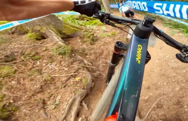 Nino Schurter testa a incrível estabilização da nova GoPro HERO 10 Black