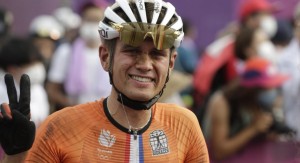 Es oficial, Milan Vader ficha por el Jumbo Visma y competirá en carretera y MTB