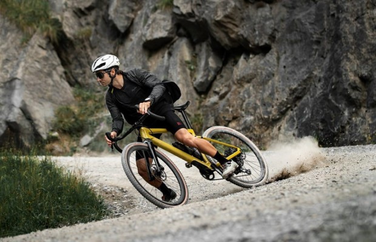 BMC URS LT, a full suspension gravel bike