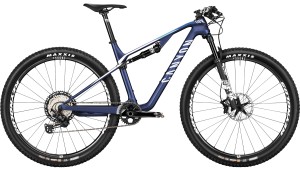 Canyon Lux and Exceed 2022: new assemblies and colours
