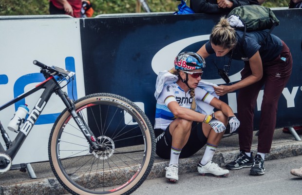 Pauline Ferrand Prevot se retira de Lenzerheide e termina sua temporada: "Sinto-me muito cansada, mental e fisicamente"