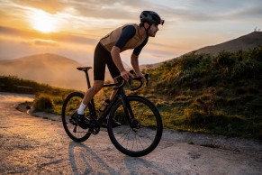 The Orbea Orca 2022 has new colours and components: models and prices