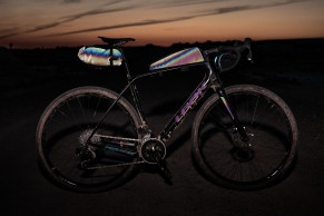 LOOK y Restrap presentan esta exclusiva 765 GRAVEL RS en edición limitada