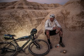 LOOK y Restrap presentan esta exclusiva 765 GRAVEL RS en edición limitada