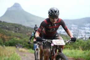 Sarrou-Beers and Frei-Stigger win the Prologue and take the lead in Cape Epic 2021