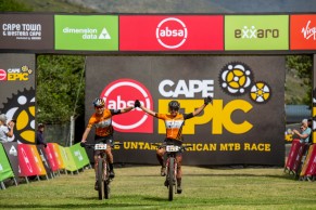 Hans Becking y José Días del Buff Scott ganan la etapa 4 de la Cape Epic 2021
