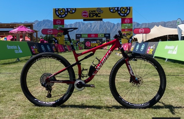 Em detalhes, a S-Works Epic que Jordan Sarrou lidera o Cape Epic 2021