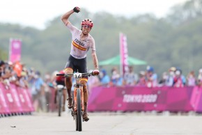 El propio David Valero cuenta cómo fueron sus inicios en el MTB profesional